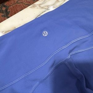 Lululemon Groove pant. Size 8